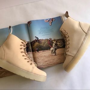 doc martens talib sand